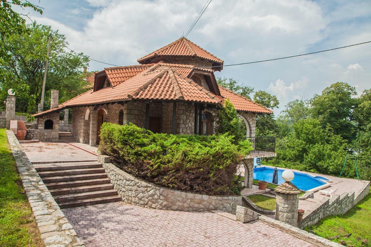 Exclusive House Legacy Villa Smederevo Exterior foto